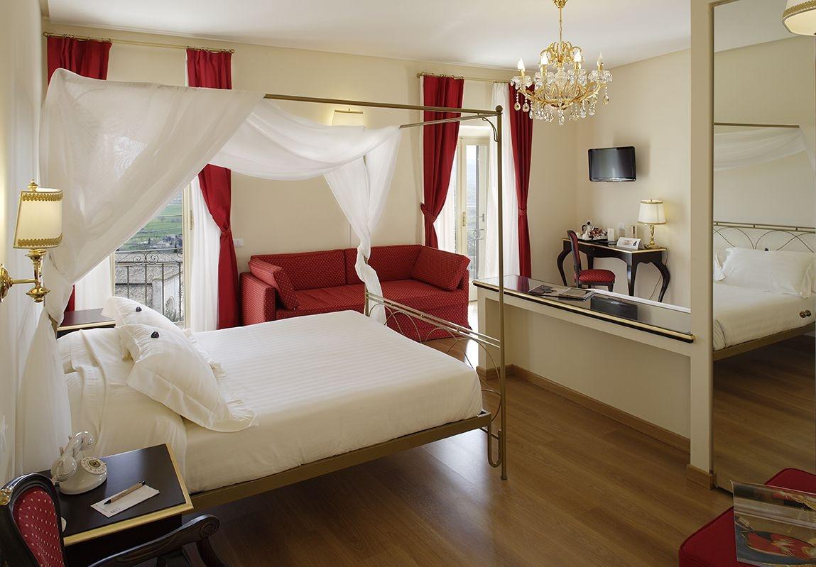 Giotto Hotel & Spa Асизи Екстериор снимка
