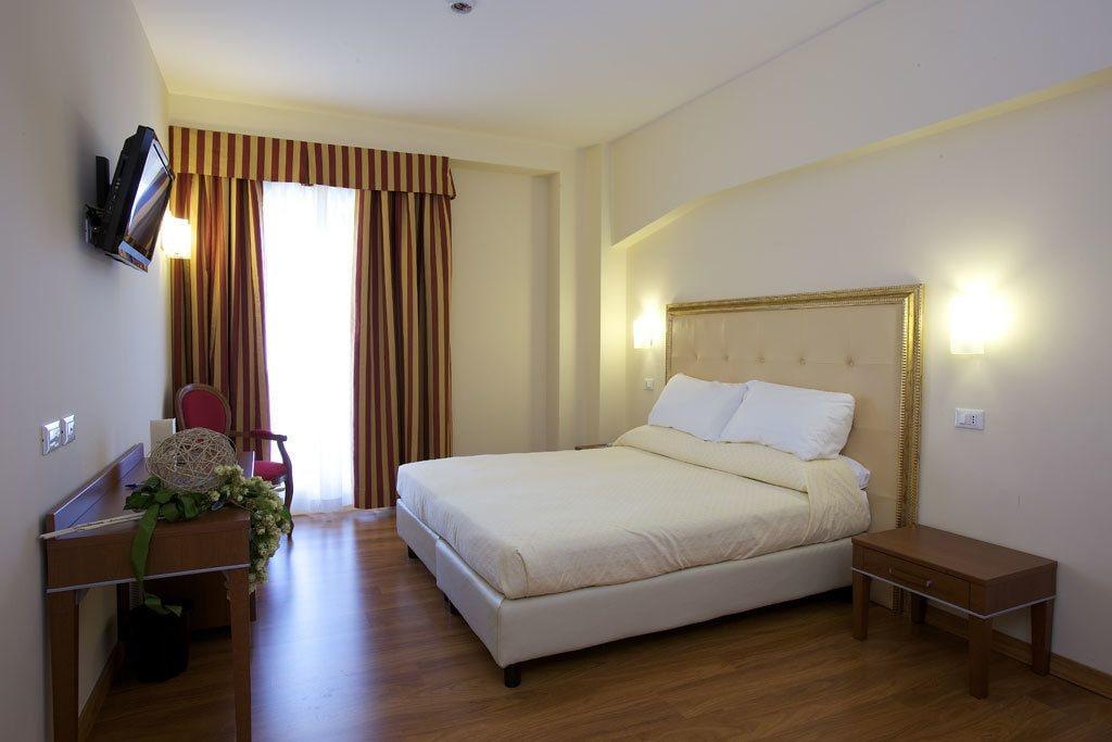 Giotto Hotel & Spa Асизи Екстериор снимка
