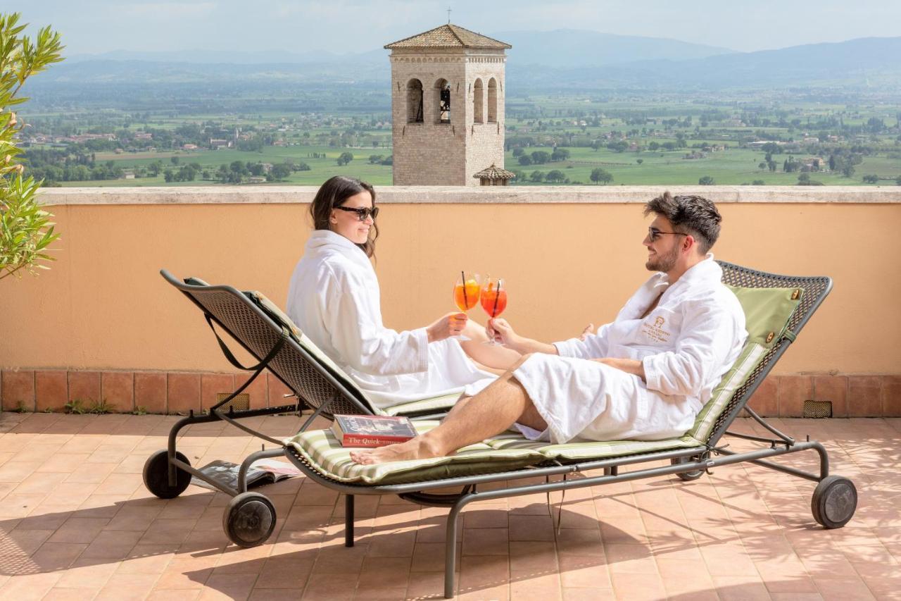 Giotto Hotel & Spa Асизи Екстериор снимка