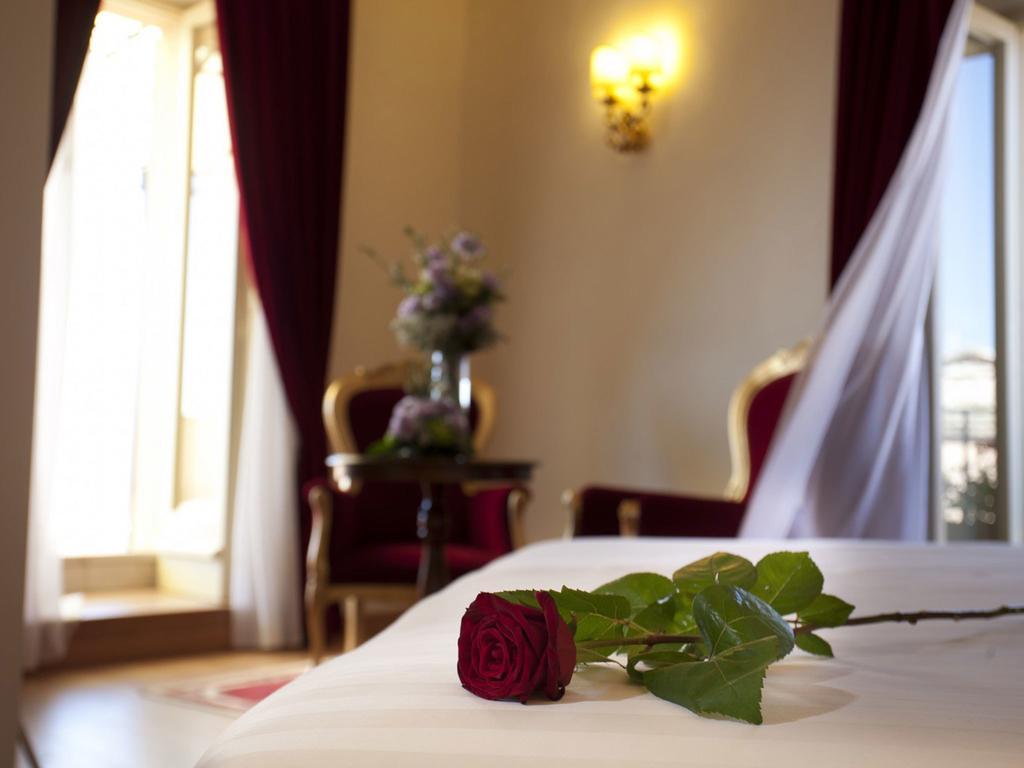 Giotto Hotel & Spa Асизи Стая снимка