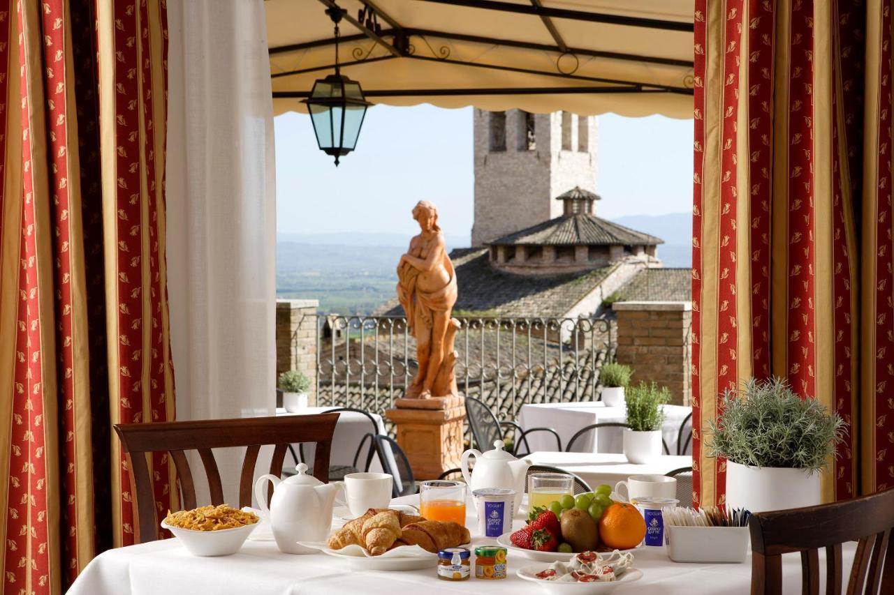 Giotto Hotel & Spa Асизи Екстериор снимка