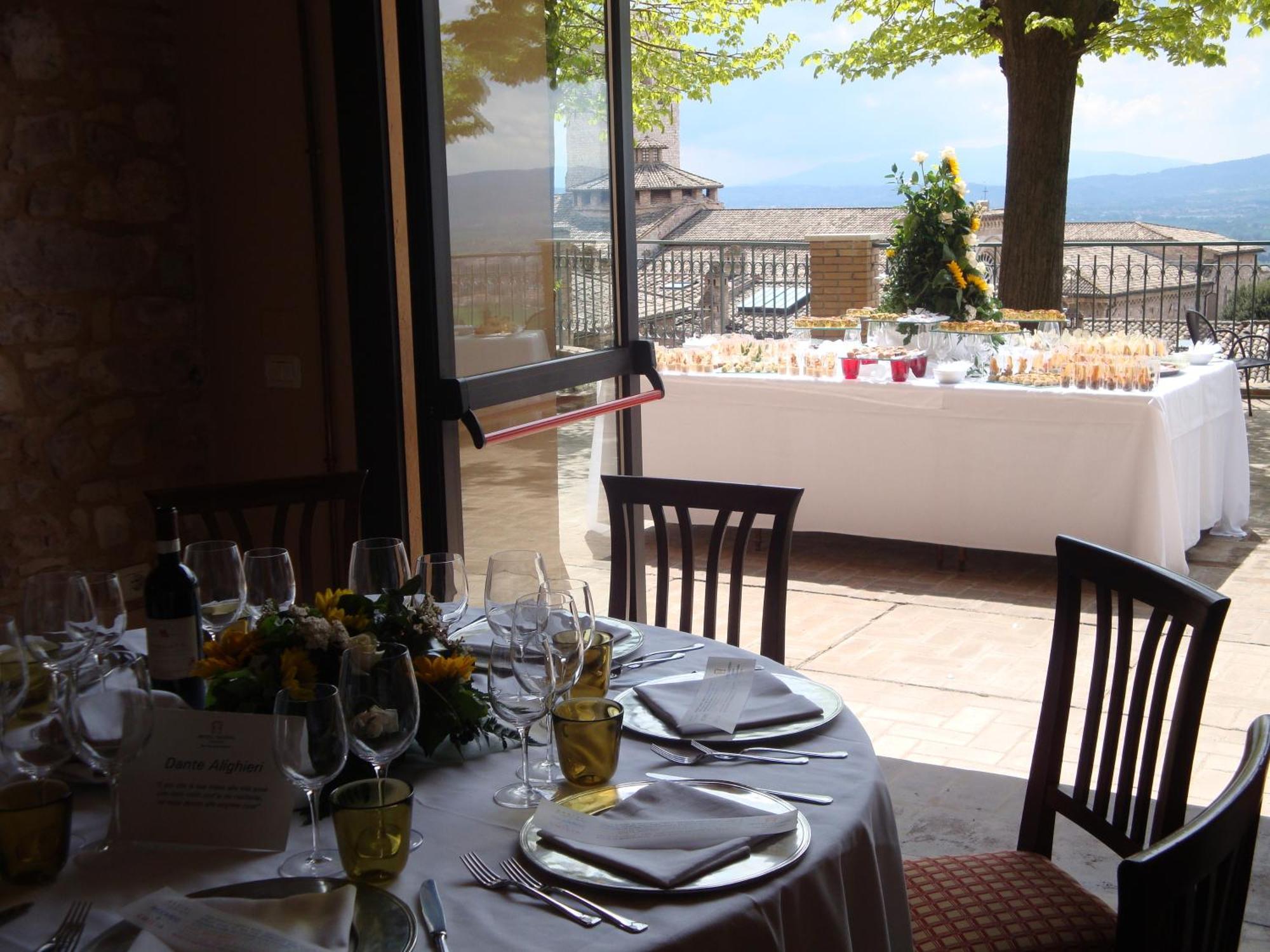 Giotto Hotel & Spa Асизи Екстериор снимка