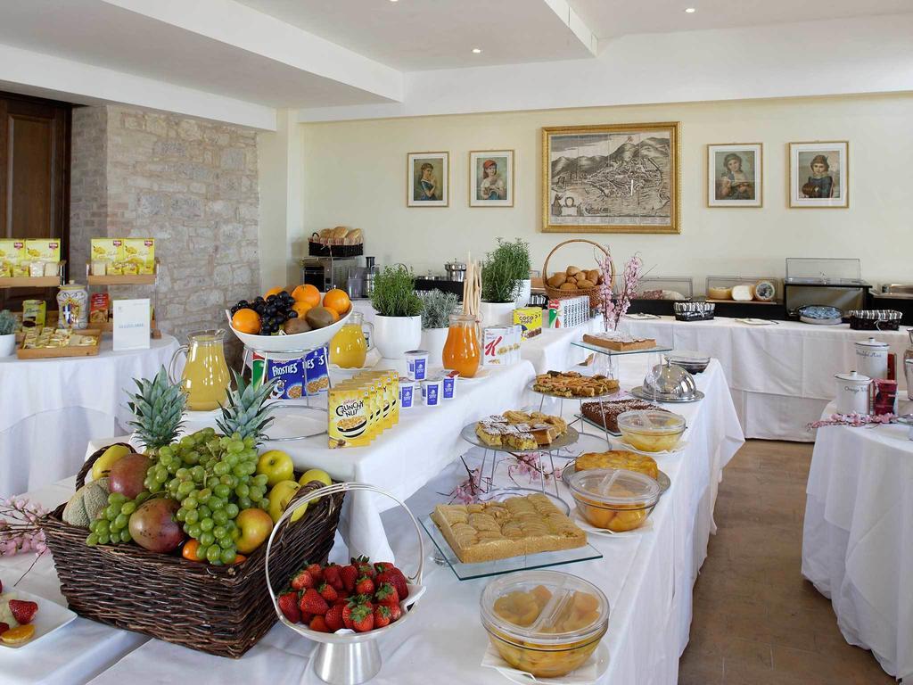 Giotto Hotel & Spa Асизи Екстериор снимка
